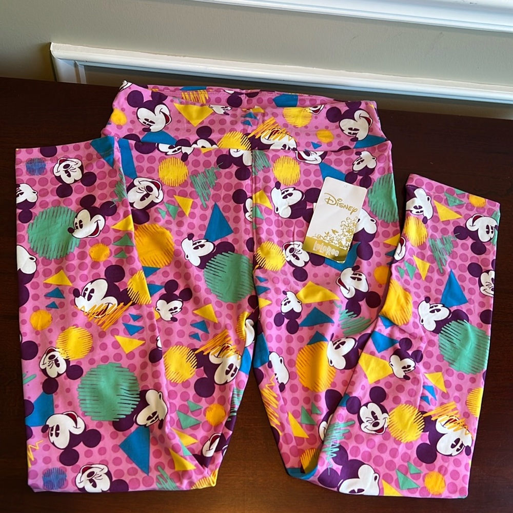 LuLaroe Disney Mickey leggings. One Size